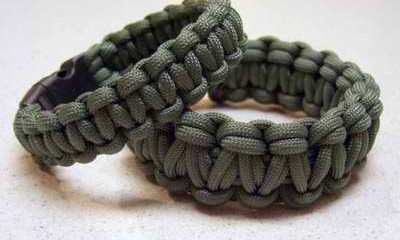 Join two pieces of paracord